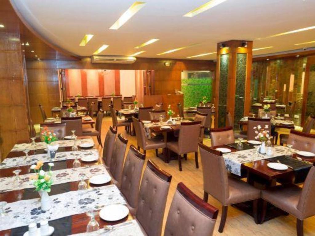 Hotel Tower Inn, Ćottogram Zewnętrze zdjęcie