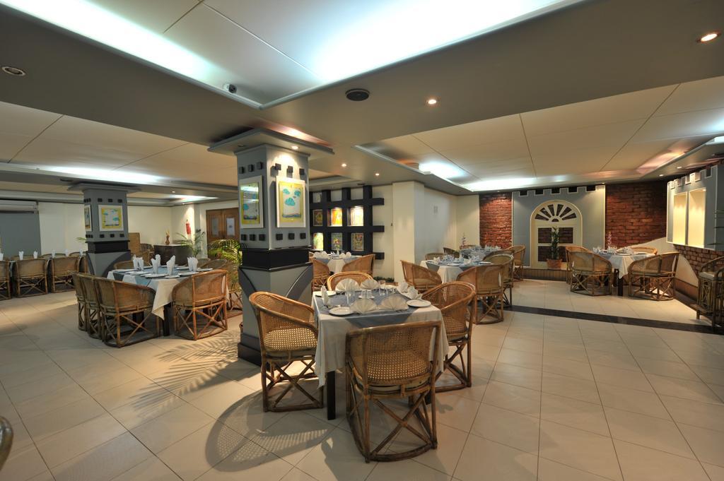 Hotel Tower Inn, Ćottogram Zewnętrze zdjęcie